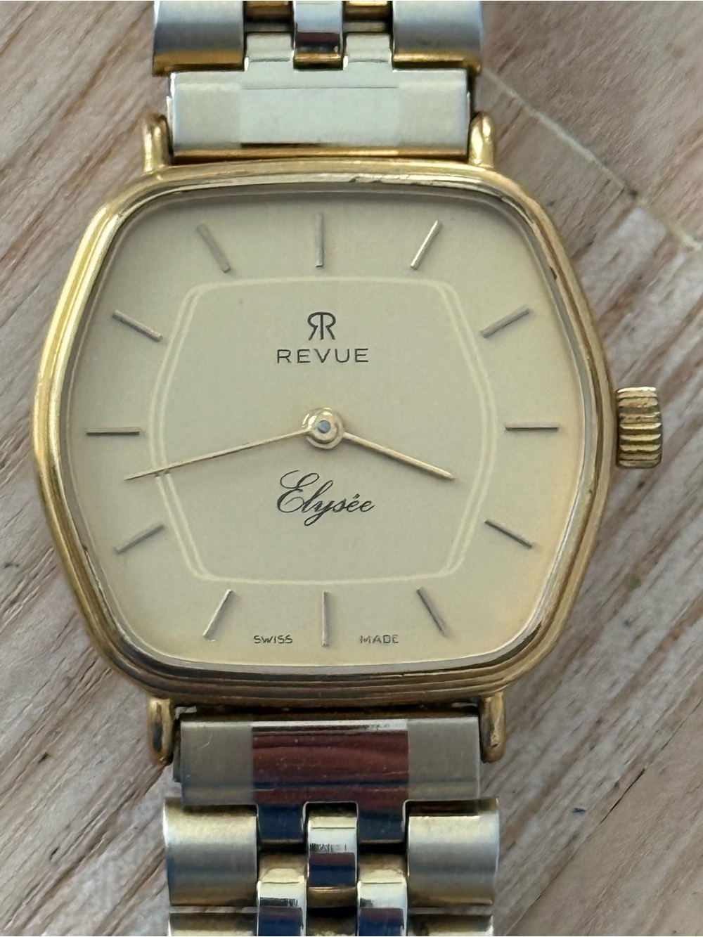 Revue Elysee Rare Vintage Luxury Watch Gold Dial Case Bracelet New Battery
